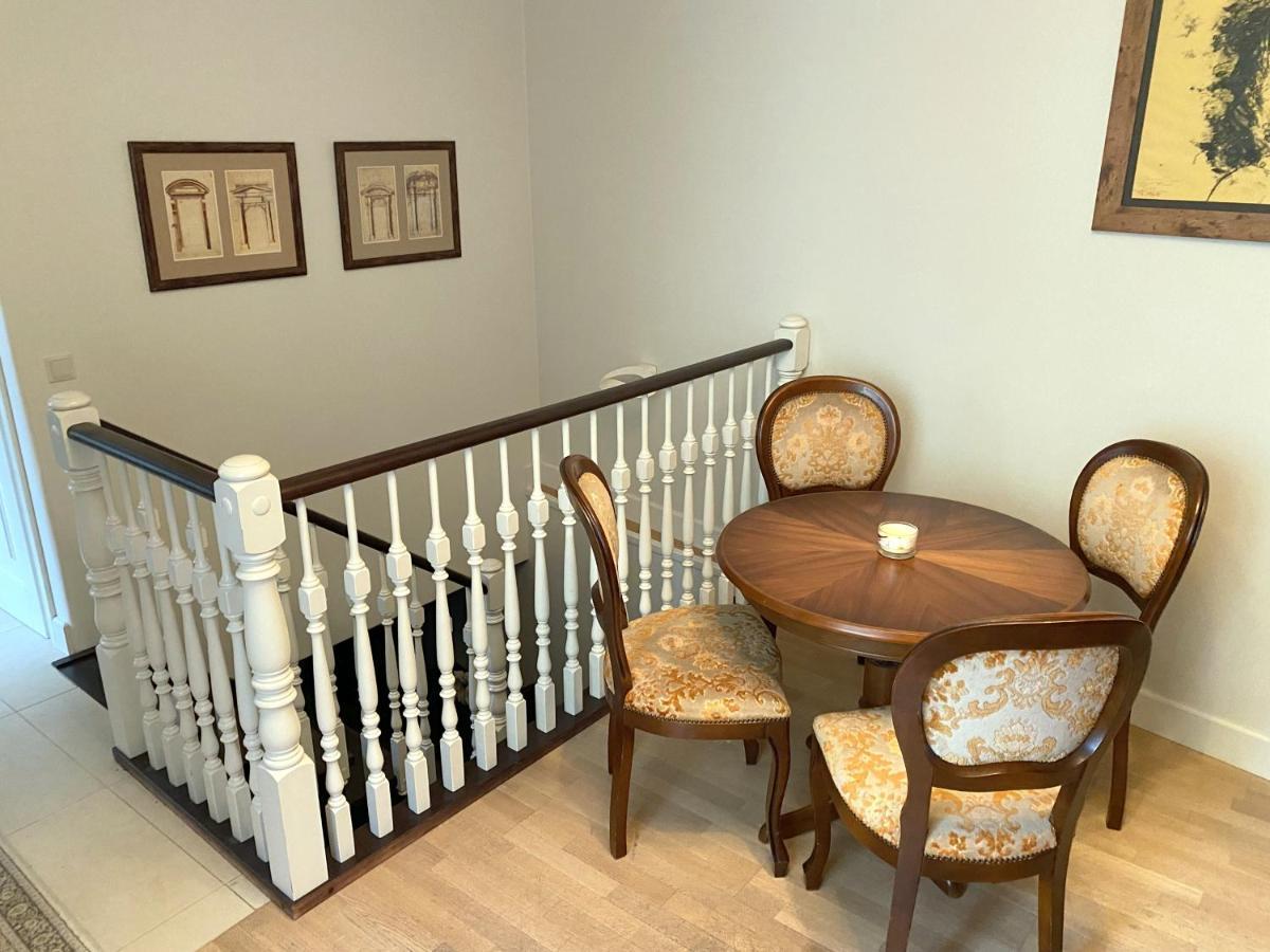 Exclusive Gaono Apartment In The Heart Of Old Town Vilnius Buitenkant foto