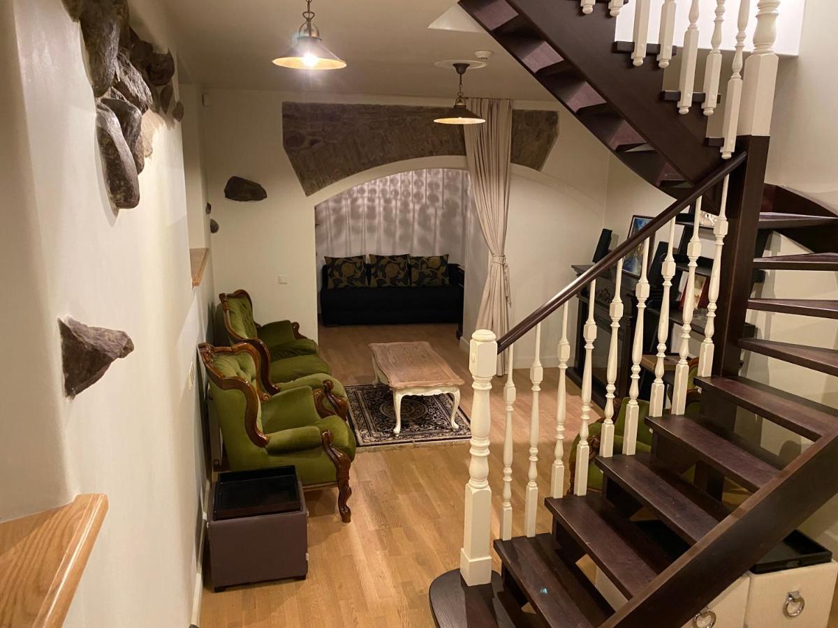 Exclusive Gaono Apartment In The Heart Of Old Town Vilnius Buitenkant foto