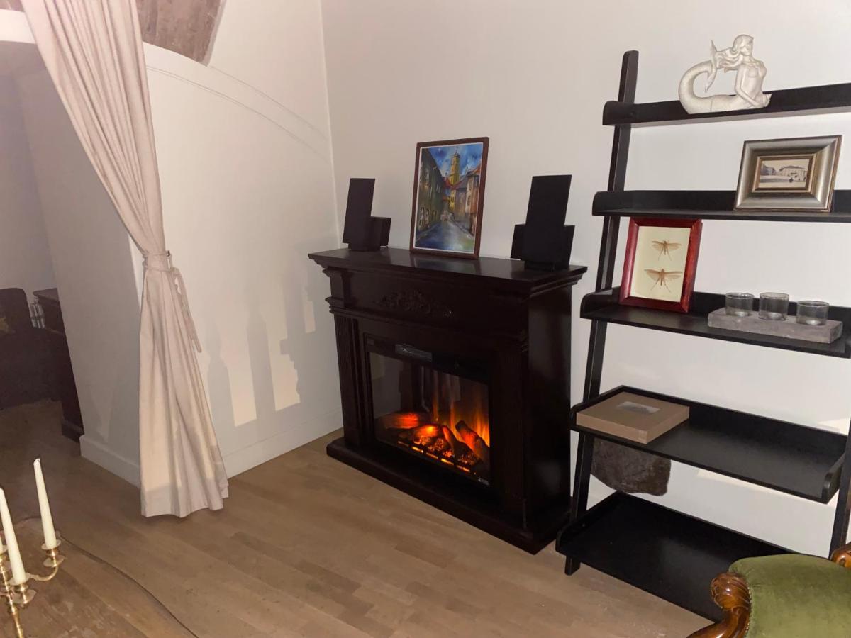 Exclusive Gaono Apartment In The Heart Of Old Town Vilnius Buitenkant foto